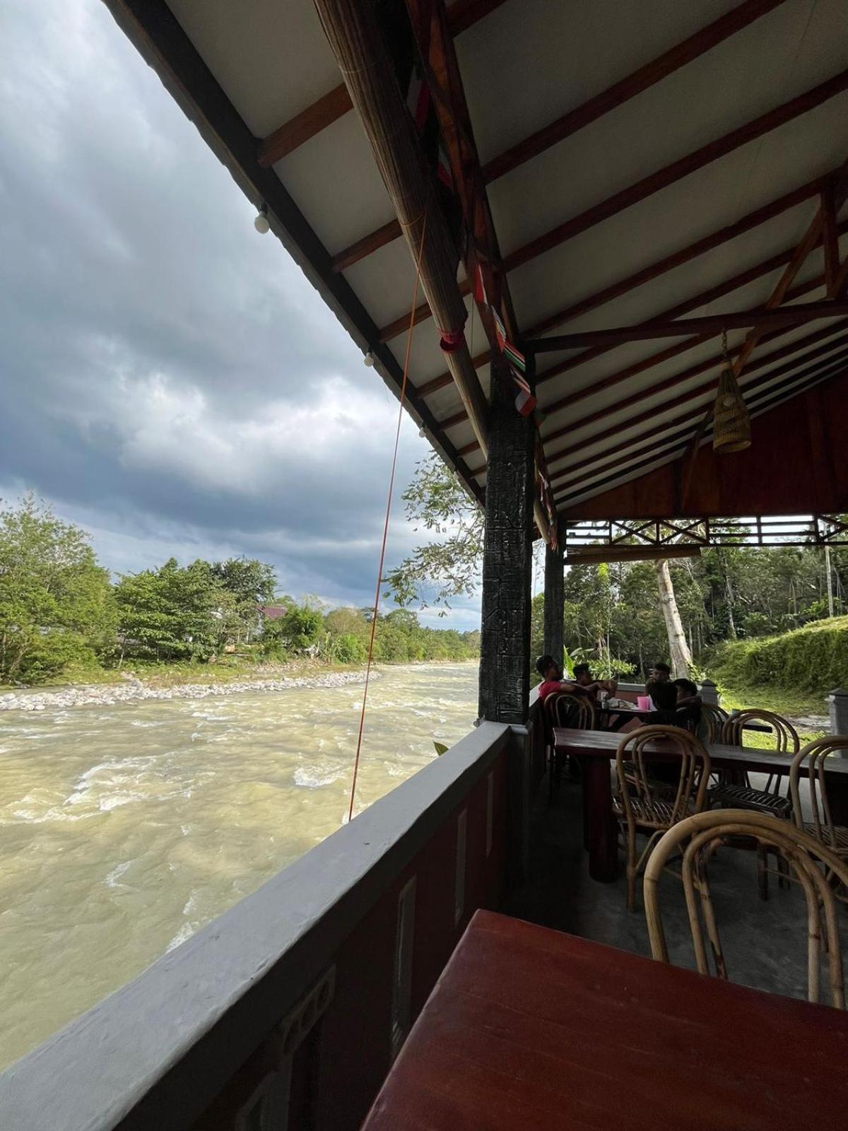 Asim Paris Guesthouse & Jungle Trekking 부킷 라왕 외부 사진
