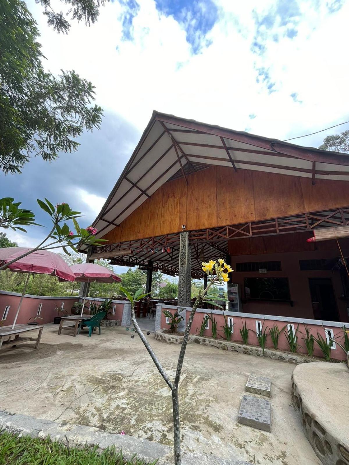 Asim Paris Guesthouse & Jungle Trekking 부킷 라왕 외부 사진